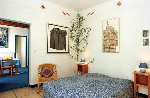 Noves Apartment | Mas De La Pomme De Pin