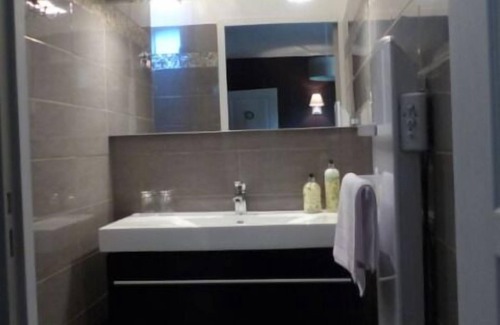 Cabannes Bed & Breakfast | Mas de la Respelido