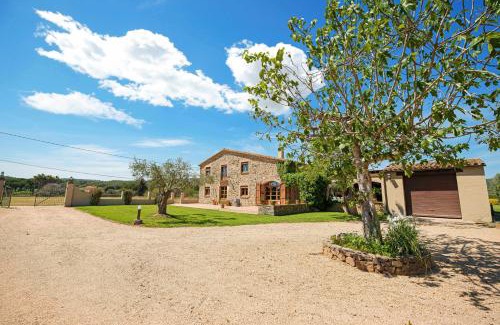 Vall-Llobrega Villa | Mas dels Avis Tipica Masia Catalana