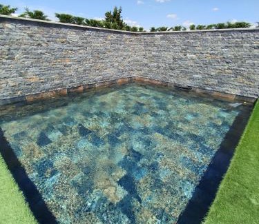 Murviel-les-Beziers Villa | Mas des oliviers Entre Terre Et Mer