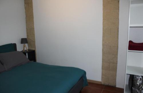Saint-Esteve Apartment | Mas des Oliviers