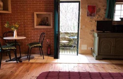 Los Masos Apartment | MAS DU CANIGOU - FLOR DE LOTUS