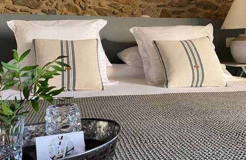 Pals Bed & Breakfast | Mas Ferran Adults Only