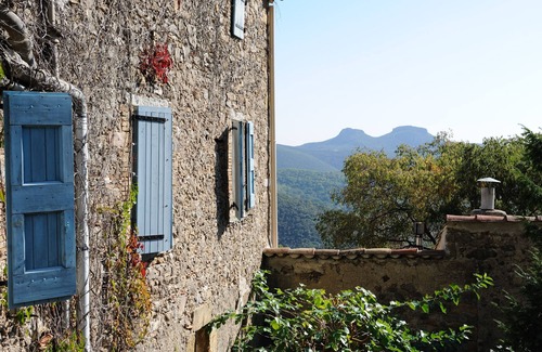 Cros House | Mas in the Cévennes: peace and quiet