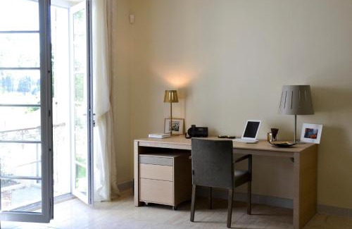 Saint-Andiol Bed & Breakfast | Mas Le 7