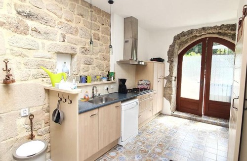 Largentiere Apartment | MAS LE CORBERY