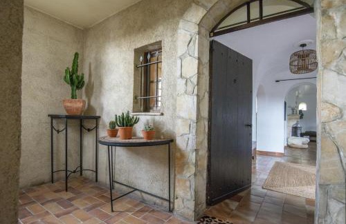 Saint-Paul-de-Vence Apartment | Mas Roseland