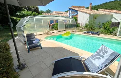 Camelas Apartment | MAS VALLCROSA Studio calme et confortable avec piscine