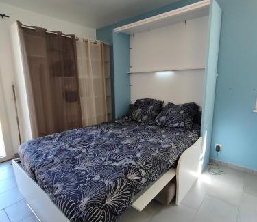 Camelas Apartment | MAS VALLCROSA Studio calme et confortable avec piscine