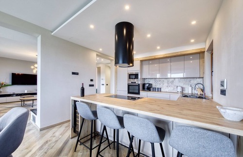 Dobropoljana Villa | Masanda Villa with pool, sea view and balcony - Masanda