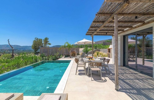 Archangelos Villa | Massari Hills Villa 6