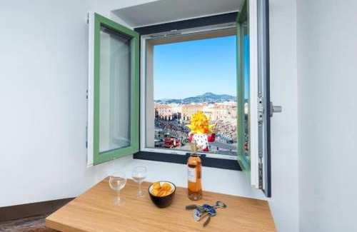 Old Town Apartment | MASSENA 44 - Stunning studio on Masséna Square