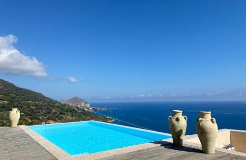 Cefalu Villa | MASSIMO VILLAS - Villa Luna with panoramic infinity pool