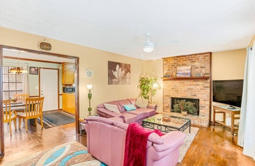 Church Street House | Massive 3 bedroom with fenced yard!