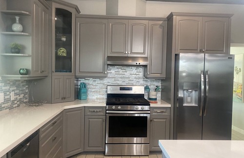 El Mirador House | Massive 5 Bedroom Estate - Walk/bike ride distance to downtown Palm Springs