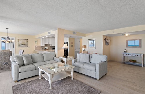 Sandestin Condo | Massive Gulf Views ~ Seasonally Heated Pool ~ Beachfront ~ Fitness Center