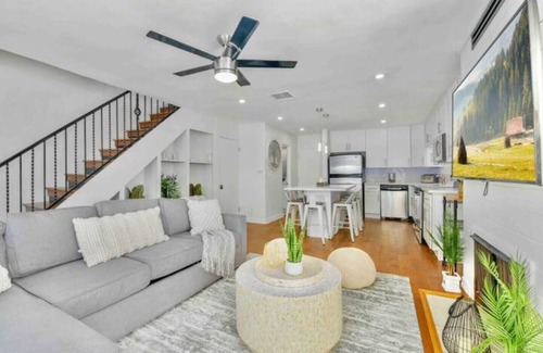 San Diego Apartment | Massive Oceanview 6BR/6BA Sleeps 30+Rooftop Deck