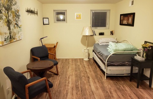 Mount Davidson House | Master Suite with Private Bathroom in Beautiful Storybook Neighborhood