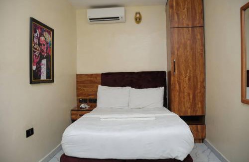 Uyo Hotel | Masters Class Hotel