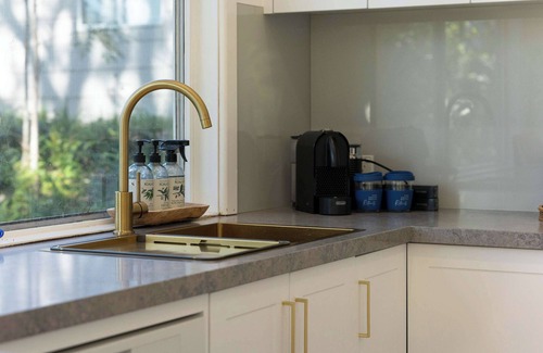 Macmasters Beach Cottage | Masters Cottage - MacMasters Beach