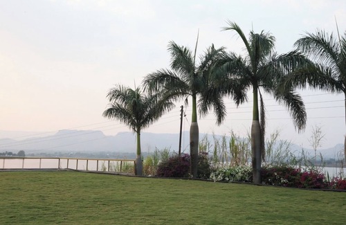 Nashik Hotel | Mastiff Select Riveria Igatpuri Road