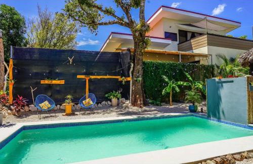 Matapalo House | Matambú Rancho Rustic 2bd Apt with Shared Pool