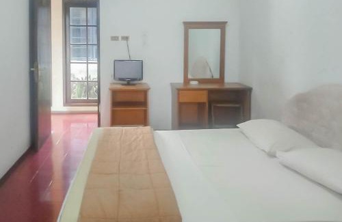 Cipanas Hotel | Mataram Cottage Syariah Mitra RedDoorz