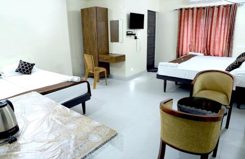 Ponmundi Apartment | Matha Tourist Home