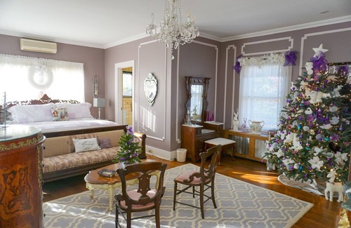 Toms River Bed & Breakfast | Mathis House Bed & Breakfast and Victorian Tea Room at the Jersey Shore