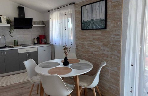 Rovinj Apartment | MATOSEVIC One-Bedroom Apartment with Balcony 1
