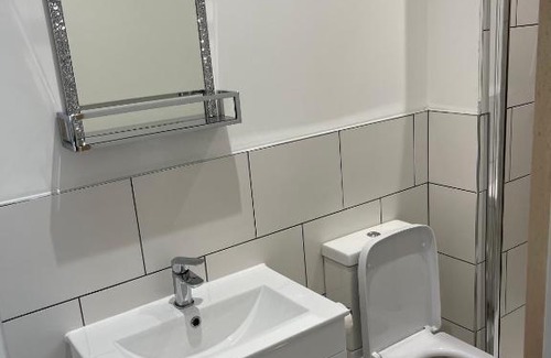 Northampton House | Matrix House Room 7