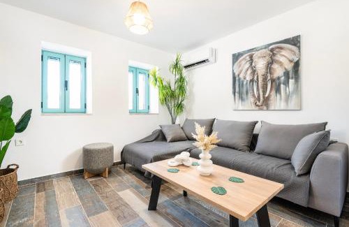 Lagoudi Zia Apartment | MATTHAIOS House
