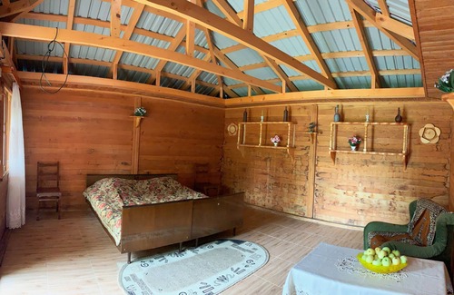 Jvari House | Matua guest house