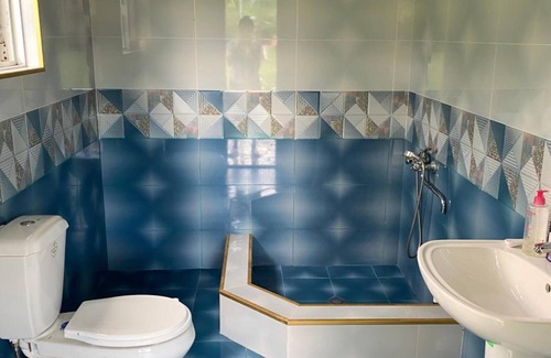 Jvari House | Matua guest house