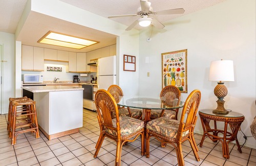 Kihei Condo | Maui Banyan #H-405 Partial Ocean View, Great Location, Near Kam II Beach