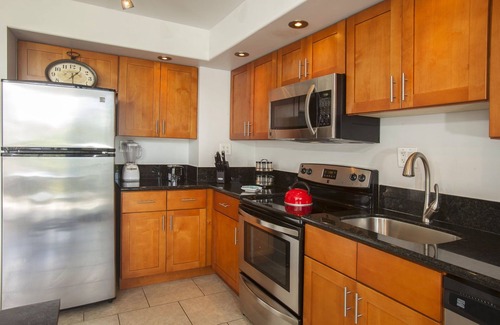 Kihei Condo | Maui Beachfront Vacation Rental