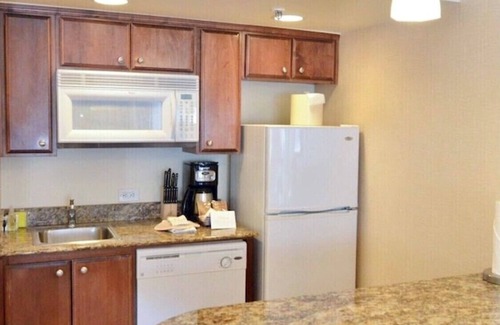 Honokowai Villa | Maui Hawaii 🏝Kaanapali Beach Club 1 Bedroom furnished w/kitchen Sleep 4 Private