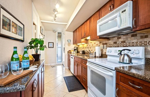 Kaanapali Condo | Maui Kaanapali Villas Collection by KBM - 4 Units (c152/c255/b242/b247)