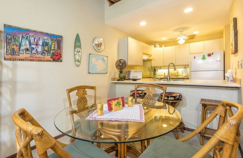 Kihei Condo | Maui Kamaole B-206 A/C Tropical Garden View, Full A/C, Across Kamaole Bch III