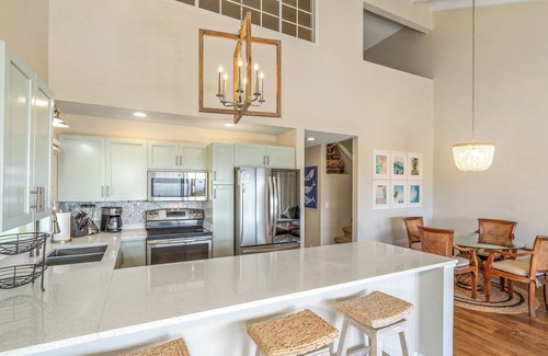 Kihei Condo | Maui Kamaole #G-210 Panoramic Ocean View, Extra Large Floor Plan, Full A/C
