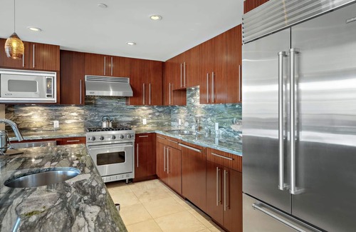 Honokowai Condo | Maui Resort Rentals: Honua Kai Konea 649, Gorgeous 6th Floor 3BR w/Stunning Ocean and Black Rock Views!