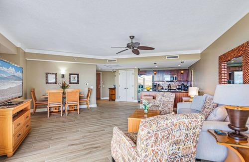 Honokowai Condo | Maui Resort Rentals: Honua Kai Hokulani 937 – 2 BR Corner w/Stunning 9th Floor Ocean Views!