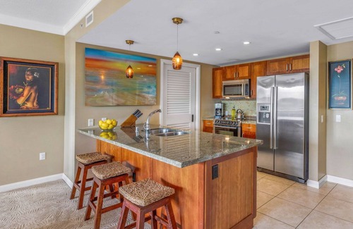 Honokowai Condo | Maui Resort Rentals: Honua Kai Hokulani 649 - Upgraded 6th Floor 2BR, Fantastic Ocean Views!