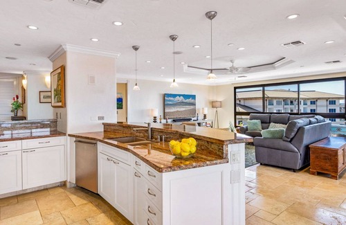 Kaanapali Condo | Maui Resort Rentals: Kaanapali Alii 3116 – Luxuriously Remodeled 2BR Oceanfront Royal Penthouse! The Crown Jewel of the Kaanapali Ali'i