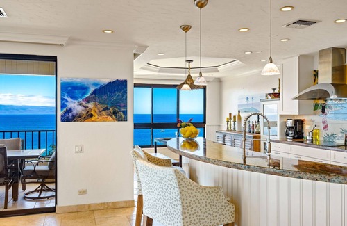 Kaanapali Condo | Maui Resort Rentals: Kaanapali Alii 3116 – Luxuriously Remodeled 2BR Oceanfront Royal Penthouse! The Crown Jewel of the Kaanapali Ali'i
