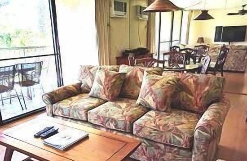 Kihei Condo | Maui Sunset 221B~ Beautiful 2 BR, 2 BA, with Wonderful Ocean Views!