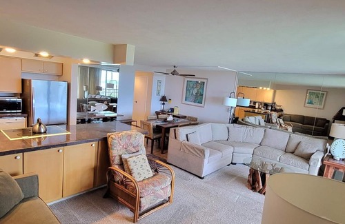 Kihei Condo | Maui Sunset A421 ~ Spectacular Sunsets from this 2 Bedroom, 2 Bath Condo!