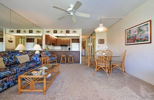 Honokowai Condo | Maui Sunsets - Sleeps 4 - Papakea D204