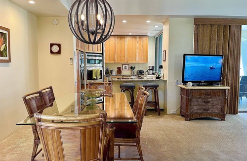 Wailea Condo | Maui.True Paradise! Walking to white sandy beaches!