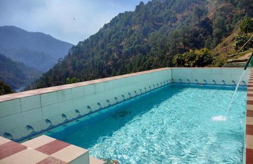 Dunda Hotel | Maulyar Forest Resort